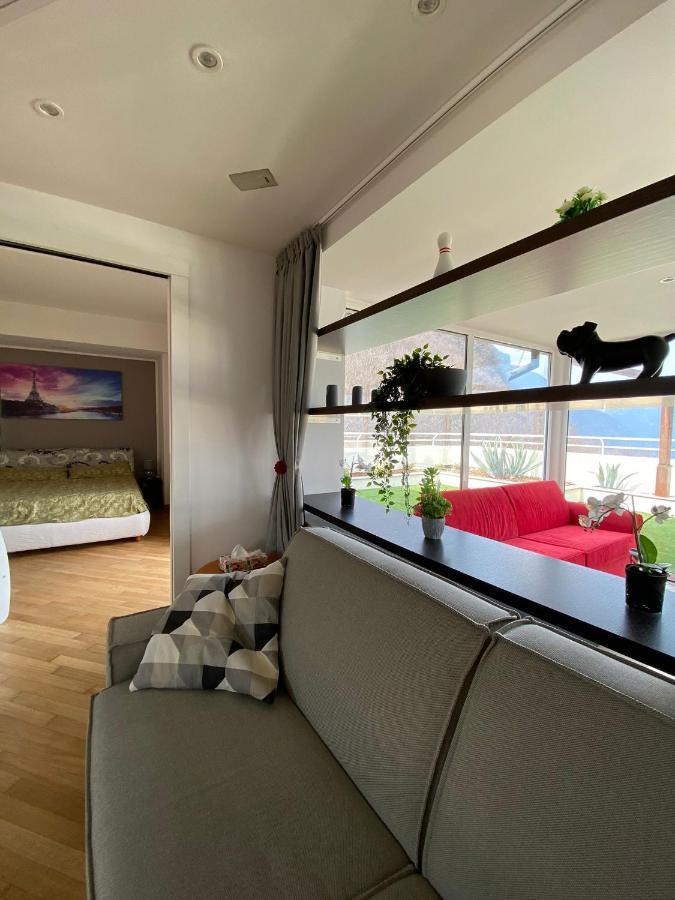 Attico With Big Terrace In Residence With Pool Valbrona Buitenkant foto